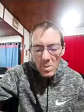 elpolaquin online show from May 14, 10:48 pm