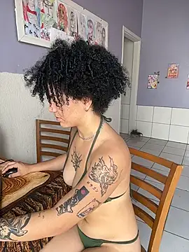 CamillyBlum online show from October 24, 2:02 pm