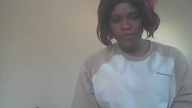 sexythae32 online show from November 12, 6:11 am