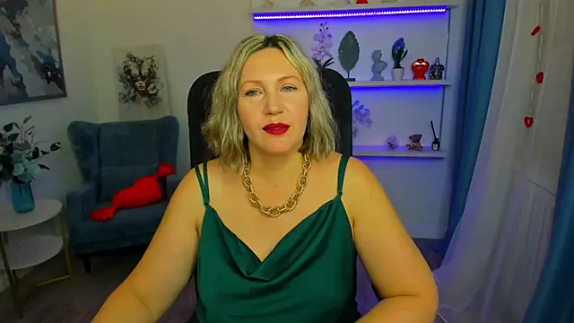 NinaStarle online show from February 17, 1:10 pm