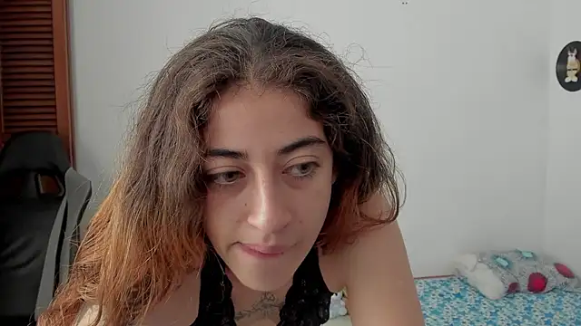 star shooting8 online show from March 12, 9:06 pm