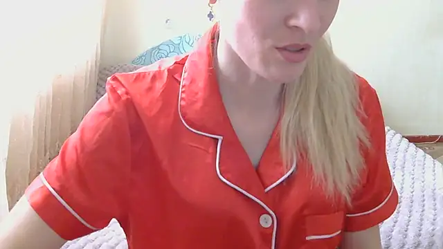 JayeTyler online show from March 27, 8:26 am