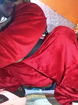 Dassing strip couple online show from January 10, 11:04 am