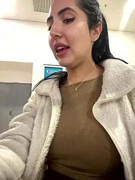 oh nina online show from January 9, 11:09 pm