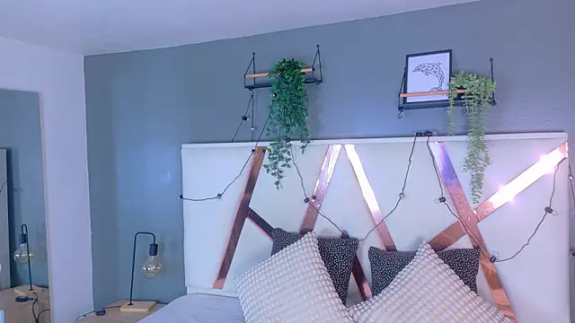 JenaCooper  online show from February 22, 11:44 am