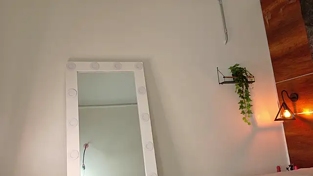 JenaCooper  online show from November 20, 2:56 am