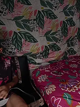 paisita122 online show from May 31, 11:39 pm