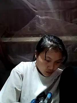 Snapshot of memeto_sexy chatting on September 23, 1:42 pm memeto sexy online show from September 23, 1:42 pm