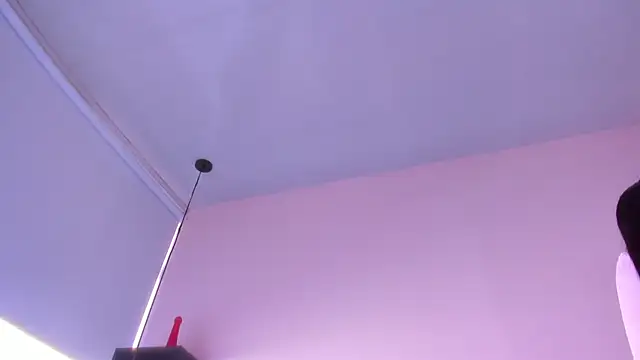 violet myerrs online show from December 1, 1:36 pm