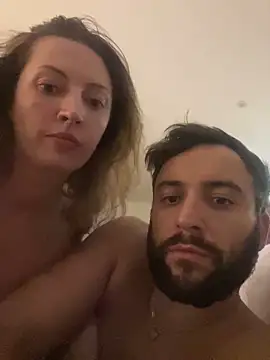 bigdog-chicken online show from December 5, 3:28 am