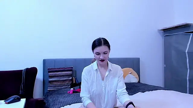 Katherine Twilight online show from November 28, 3:48 pm