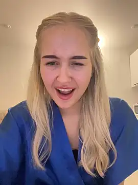 CandyVice online show from December 4, 6:08 pm