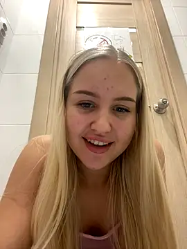 CandyVice online show from November 30, 5:28 pm