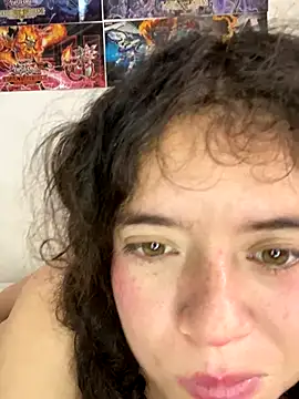 Lucy YupiSweet online show from November 5, 5:40 pm