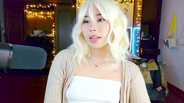 Shisuku Sophi online show from February 7, 3:54 am