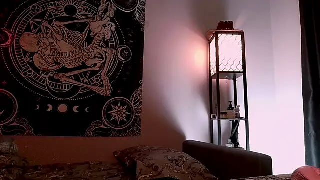 poisondevotion online show from March 4, 4:13 pm