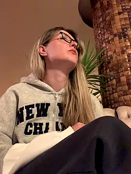 Jugira online show from November 15, 8:32 pm