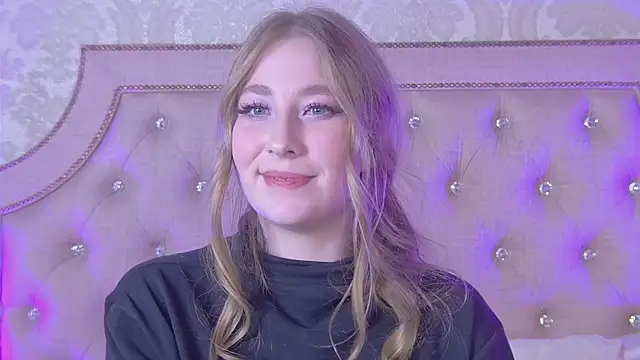 MiaEuphoria  online show from September 30, 10:21 am