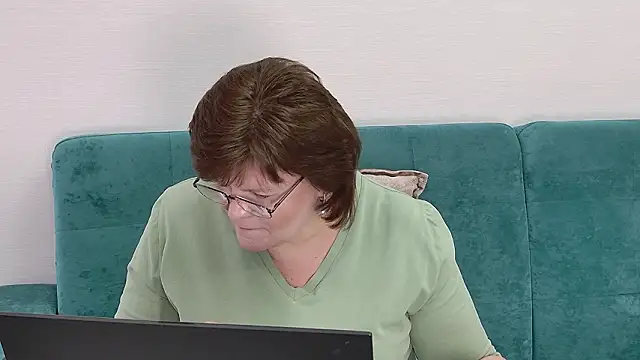 Sandra Sunrise online show from February 24, 1:21 pm