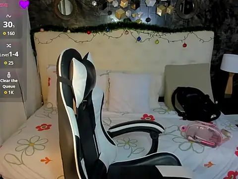 salome rojas  online show from December 17, 8:24 pm