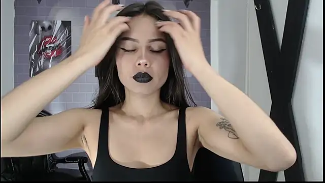 aleesha cameron02 online show from October 7, 7:18 pm