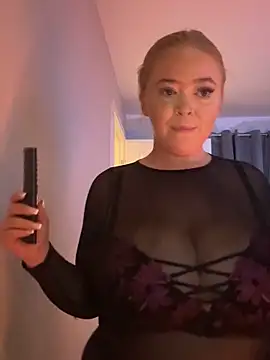 KaylaTrudi online show from September 20, 7:23 pm