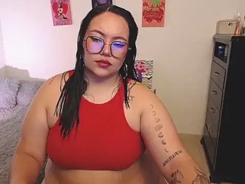 Snapshot of maily888_ chatting on September 19, 7:02 pm maily888 online show from September 19, 7:02 pm
