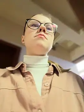  CherryBloom  online show from October 6, 6:19 am