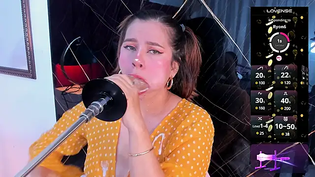 abby blond  online show from October 24, 12:45 pm