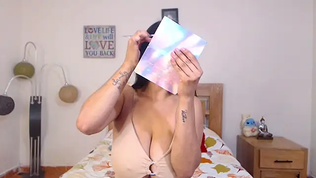 Snapshot of ValeSantoDomingo chatting on September 25, 9:34 pm ValeSantoDomingo online show from September 25, 9:34 pm