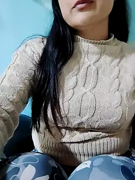 Snapshot of lunna_07 chatting on October 16, 12:13 am lunna 07 online show from October 16, 12:13 am