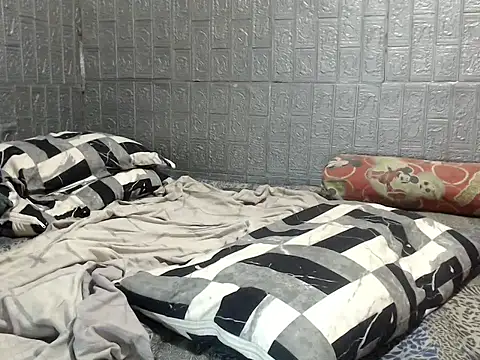 BunnyChain  online show from November 7, 4:07 am