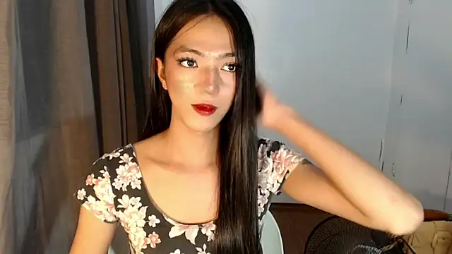 slimladyxoxo online show from September 8, 5:34 pm