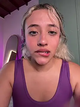 Snapshot of Alexa__Blue chatting on October 24, 2:51 am Alexa Blue online show from October 24, 2:51 am