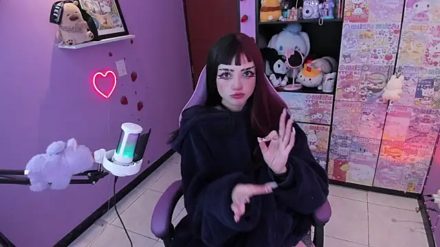 Vero Osb  online show from October 14, 11:40 pm