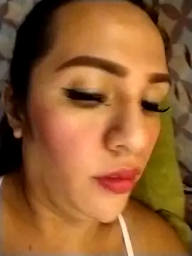 enoria1992 online show from February 15, 9:52 am