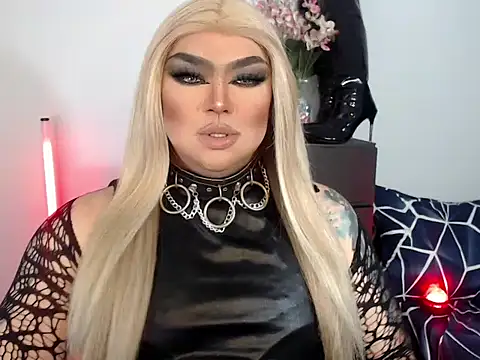 michellevixen922 online show from November 12, 4:27 pm