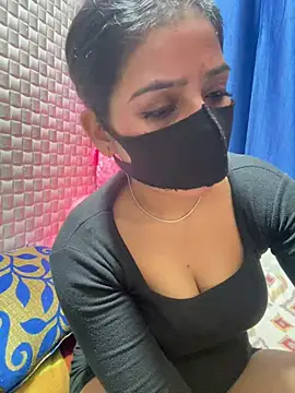 Hot Jaanvi  online show from March 13, 4:30 pm