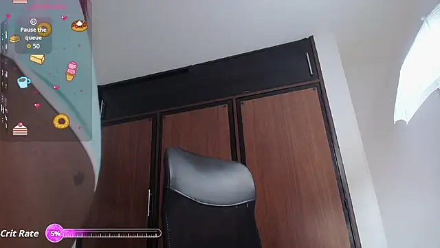 BarbaraGil1 online show from October 29, 1:37 pm