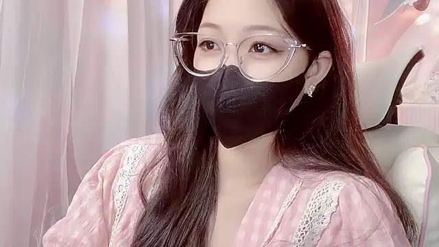 kemybaby online show from June 3, 7:41 pm