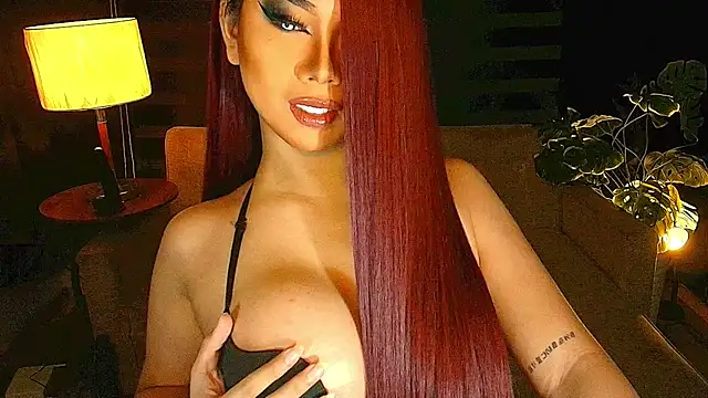 KarlaFrost online show from July 17, 3:33 am