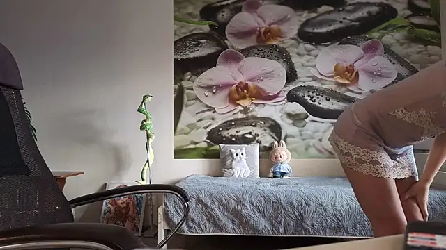 jenny  cutey online show from November 17, 4:13 am