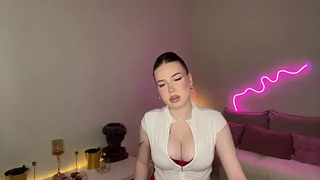 mistress of hearts online show from June 16, 12:50 pm