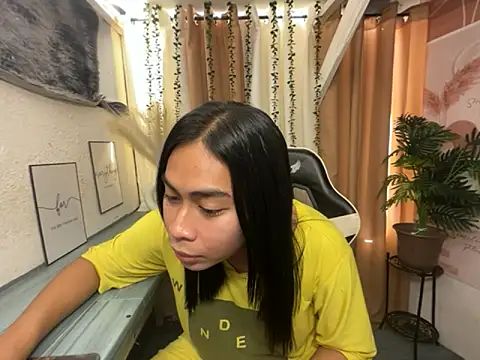 Sweetasian cum online show from November 8, 8:08 am