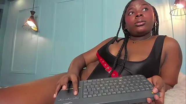 NanyMoreno online show from November 22, 1:14 pm