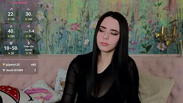 IvoryWood  online show from April 15, 7:47 pm