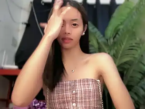 spicy margaritaxxx online show from April 6, 11:00 am