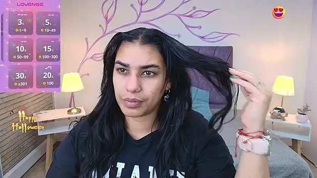 Lia Blake  online show from November 20, 12:39 pm