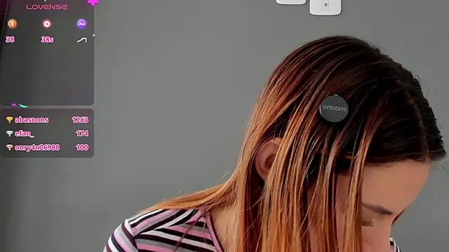 Snapshot of AntonellaaRossii chatting on September 29, 4:01 pm AntonellaaRossii online show from September 29, 4:01 pm