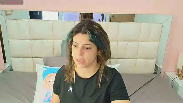 gisell gomez online show from December 21, 12:53 pm